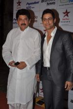 at ITA Awards red carpet in Mumbai on 4th Nov 2012,1 (26).JPG